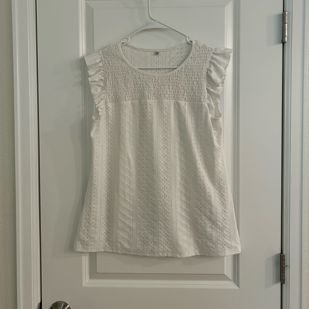 Elegant White Eyelet Ruffle Sleeve Top, Women’s Size M